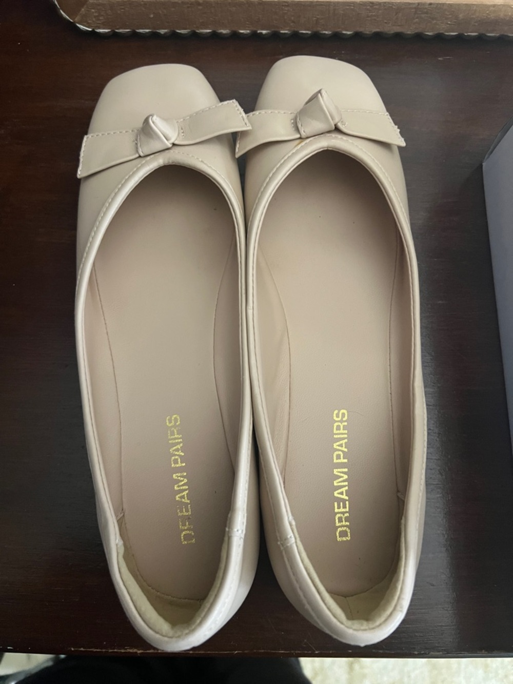 Dream Pairs Women's Neutral Cream Bow Ballet Flats